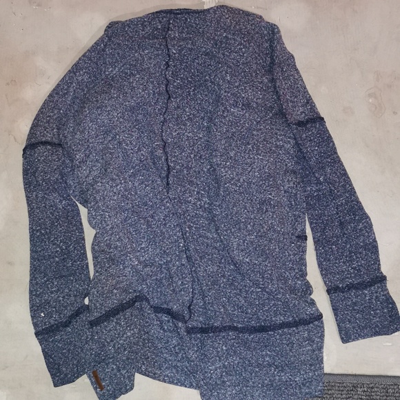 Roots asymmetrical. blue/grey open cardigan with pockets and thumb holes - Picture 2 of 5